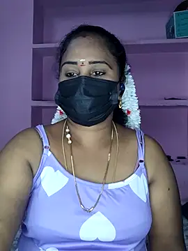 Snapshot of Tamil_devagi chatting on February 24, 5:44 pm Tamil devagi online show from February 24, 5:44 pm