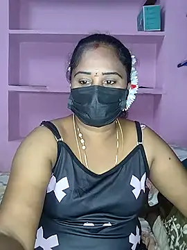 Snapshot of Tamil_devagi chatting on February 25, 6:45 am Tamil devagi online show from February 25, 6:45 am