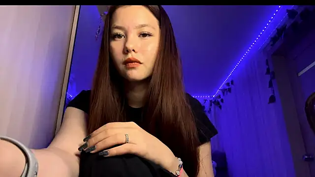 CutieSlim online show from November 20, 8:03 am