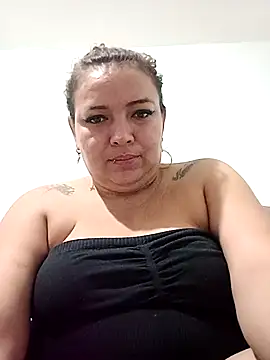 Snapshot of Carsu10 chatting on November 28, 3:25 pm Carsu10 online show from November 28, 3:25 pm