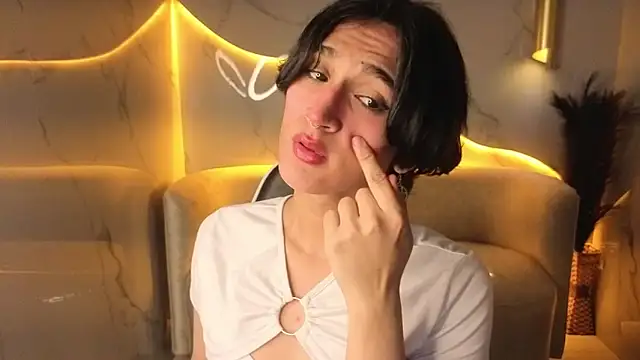 zoe tp online show from December 3, 8:07 pm