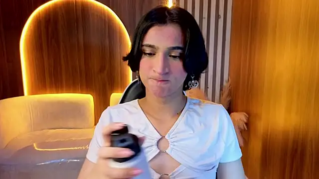 zoe tp online show from January 16, 8:02 pm