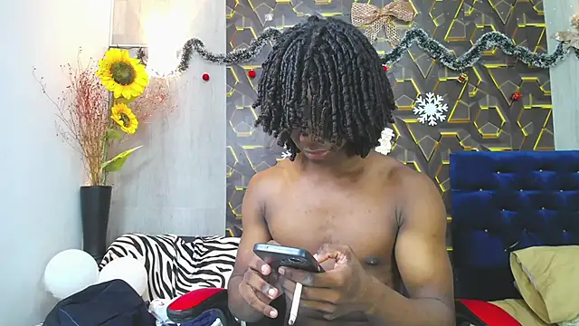 negga cum online show from December 3, 1:20 pm