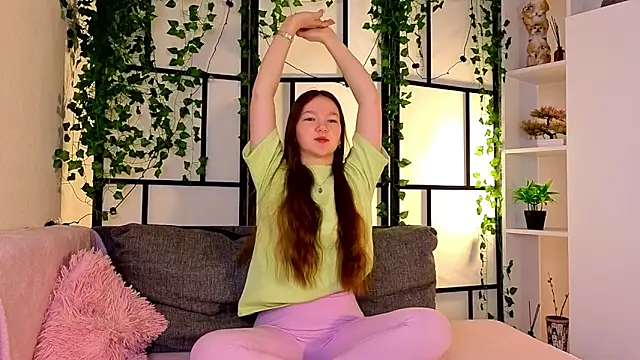 MelvinaEbner online show from February 15, 7:05 am