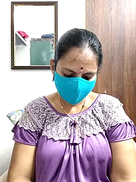 Queen-Neha online show from February 14, 1:41 pm