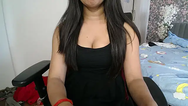 Little princess01 online show from April 26, 3:37 am
