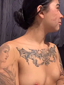 Dannii- online show from February 14, 8:49 pm