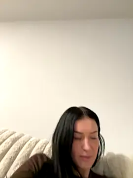 alysiamarie00 online show from November 18, 2:39 am