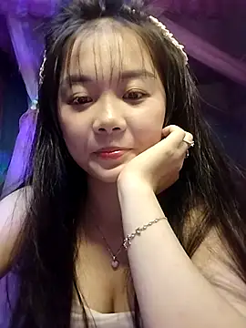 Baa-bee22 online show from August 2, 5:50 am