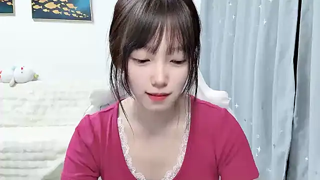 Snapshot of yuyayayu chatting on February 11, 2:44 pm yuyayayu online show from February 11, 2:44 pm