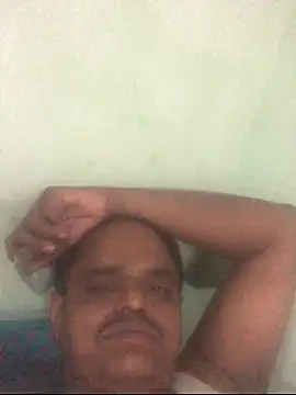 Snapshot of sexguruxxx chatting on November 27, 11:12 am sexguruxxx online show from November 27, 11:12 am