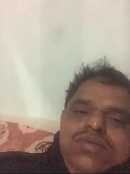 Snapshot of sexguruxxx chatting on December 1, 1:10 am sexguruxxx online show from December 1, 1:10 am