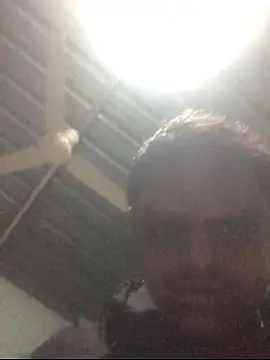 Snapshot of sexguruxxx chatting on December 3, 11:14 pm sexguruxxx online show from December 3, 11:14 pm