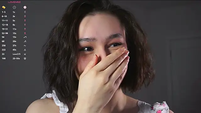 SoftLuna online show from December 17, 4:29 am