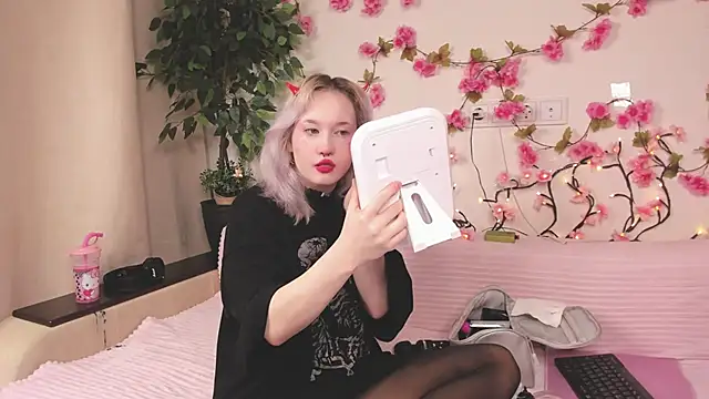 RanaKaduk online show from February 23, 5:16 am