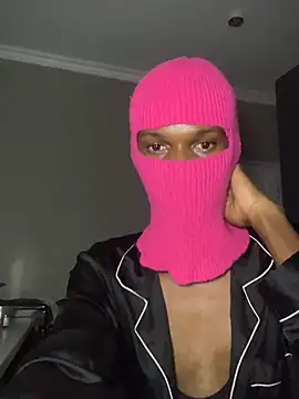 Vlazarus online show from February 8, 11:30 pm