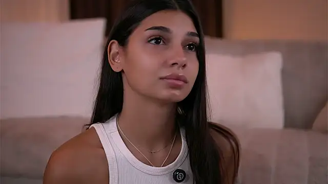 LuvCaprice online show from August 3, 3:38 pm