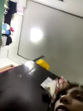 crempieeeee online show from November 17, 3:07 pm