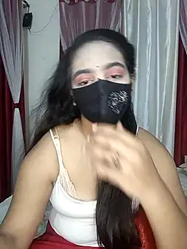 Snapshot of Ms_Neha_Quyen_25 chatting on December 2, 4:35 pm Ms Neha Quyen 25 online show from December 2, 4:35 pm