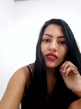 Snapshot of moreninhazinha chatting on November 18, 12:16 am moreninhazinha online show from November 18, 12:16 am