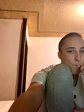 Snapshot of mishatop178 chatting on November 21, 7:12 pm mishatop178 online show from November 21, 7:12 pm