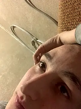 Snapshot of mishatop178 chatting on January 9, 7:04 pm mishatop178 online show from January 9, 7:04 pm