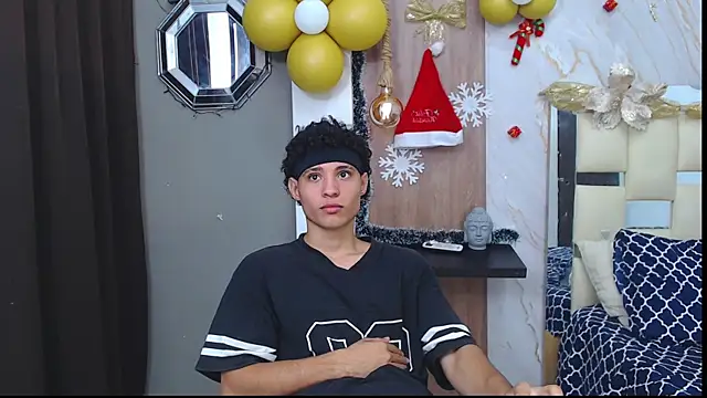 the nugge online show from November 26, 10:11 pm