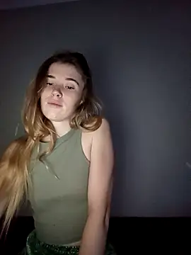 BarniLili online show from December 15, 10:36 pm