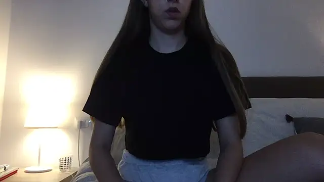 Snapshot of Martimartinaxx chatting on June 25, 7:29 pm Martimartinaxx online show from June 25, 7:29 pm