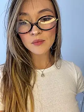 GeorginaBlack online show from March 11, 6:25 pm