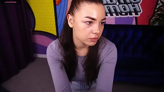 AnacondaDior online show from November 18, 7:35 am