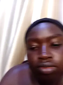 bigass31 online show from November 28, 7:55 am