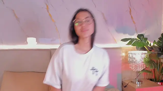 Snapshot of Sofi_castro12 chatting on November 22, 3:49 am Sofi castro12 online show from November 22, 3:49 am