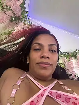 ArielleMillerr- online show from June 25, 5:39 pm