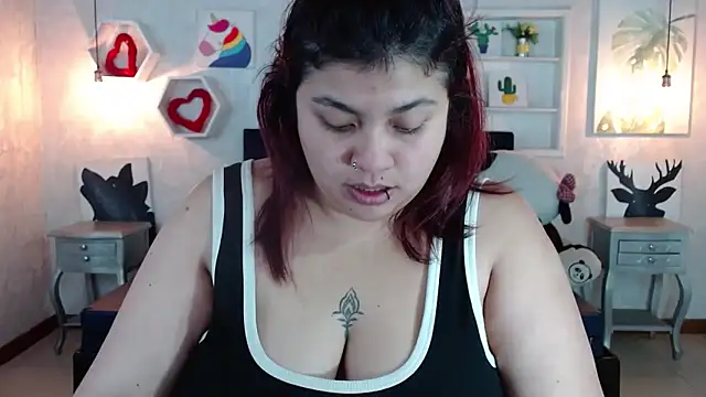 danna garza online show from February 28, 5:52 am