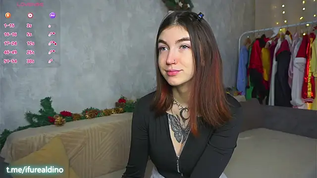 Snapshot of KaKotowski chatting on January 11, 6:18 am KaKotowski online show from January 11, 6:18 am