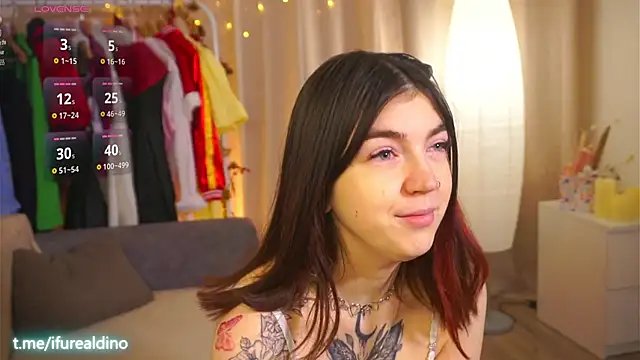 Snapshot of KaKotowski chatting on January 12, 6:18 am KaKotowski online show from January 12, 6:18 am