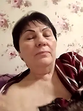 OliviaaSkyy online show from March 18, 7:39 pm