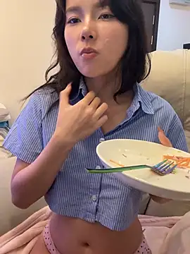 Achix58 online show from August 5, 3:37 pm