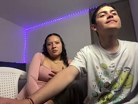 Zhara williams online show from April 15, 12:34 pm