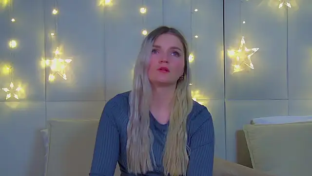 AnnyRaii online show from December 1, 6:29 am