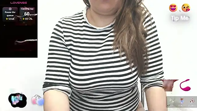 Snapshot of Ricaardiente chatting on November 24, 10:53 pm Ricaardiente online show from November 24, 10:53 pm