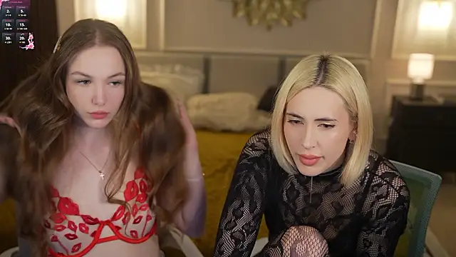 Kara cat online show from March 25, 7:31 pm