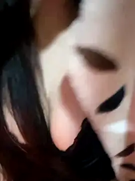 Snapshot of Pampirara chatting on January 12, 2:39 am Pampirara online show from January 12, 2:39 am