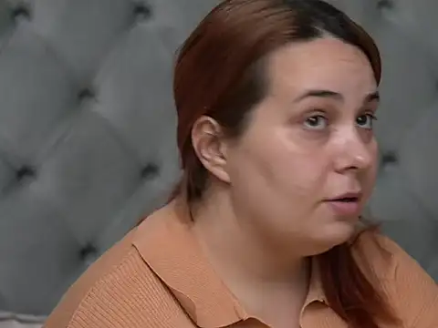 Snapshot of EmilyJenner chatting on November 25, 5:57 pm EmilyJenner online show from November 25, 5:57 pm