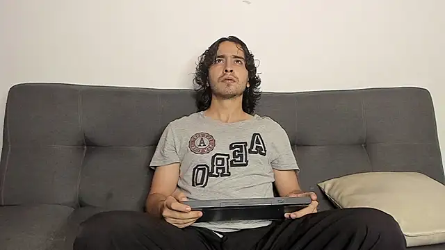 Jave rave online show from December 4, 11:41 am