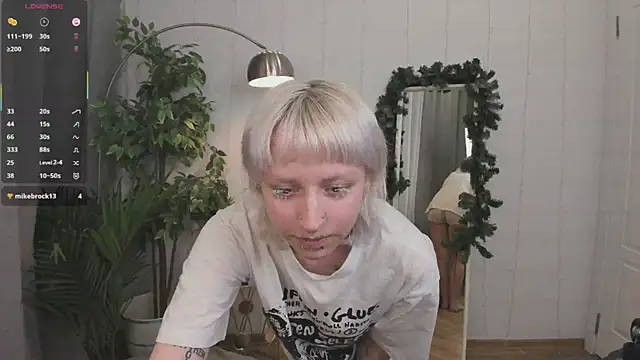 secretsireny online show from December 20, 9:00 pm