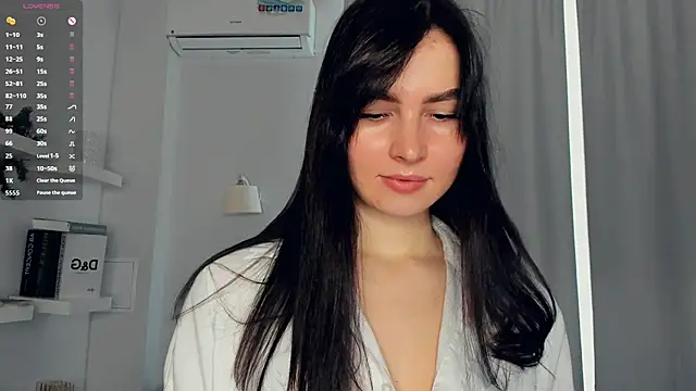 FeliciaKogen online show from March 11, 7:03 am