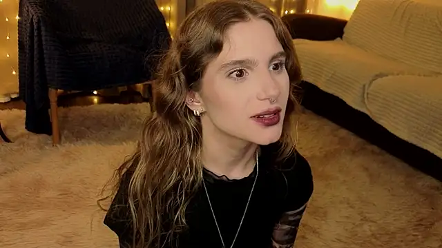 RozanneJordan online show from May 6, 5:18 pm