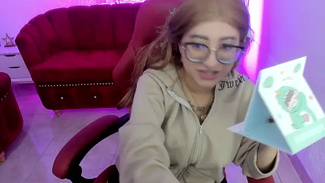 yuyu m online show from November 30, 2:43 pm